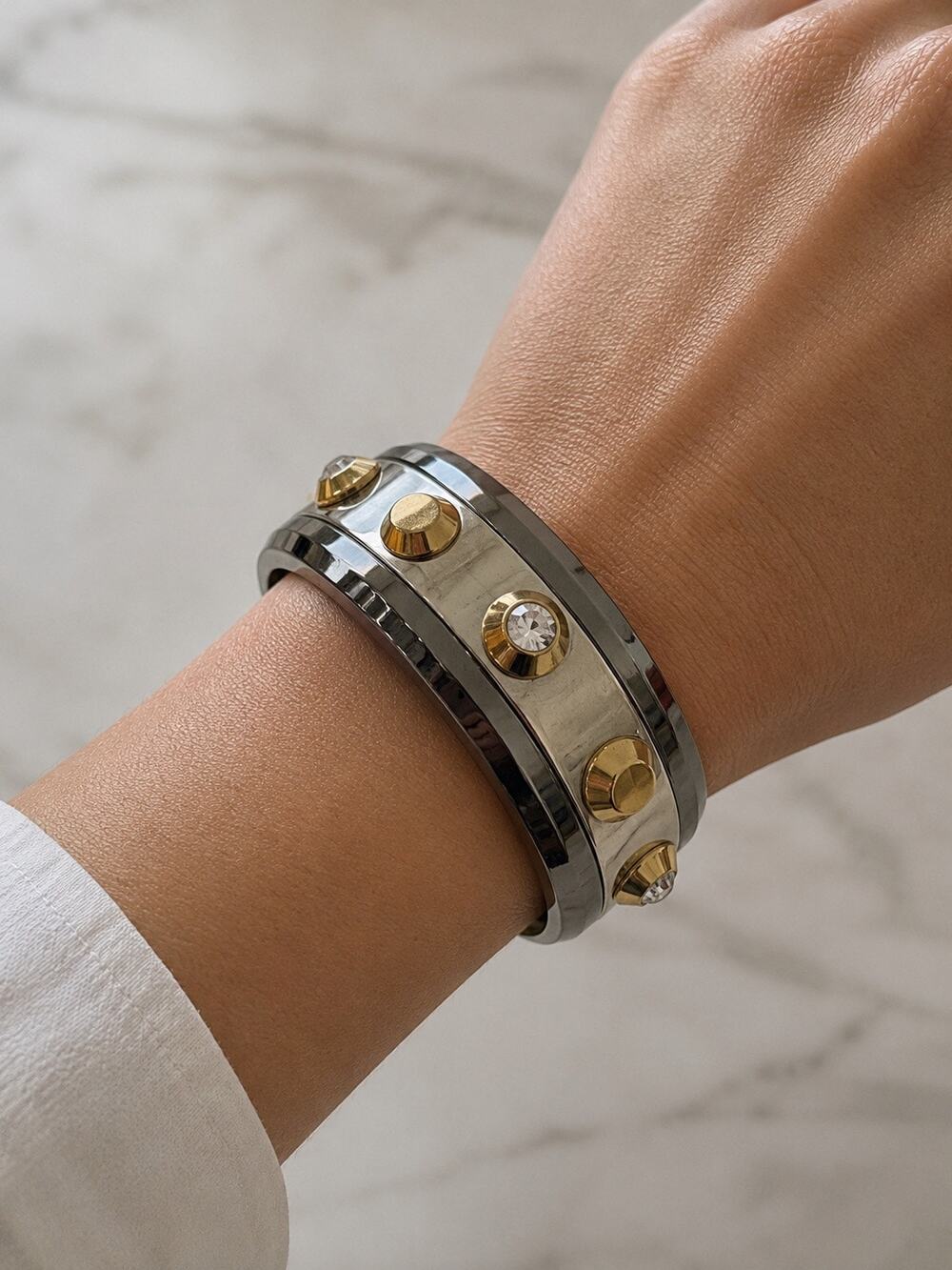 Vince Camuto Unisex Silver Gold Jeweled Bangle Bracelet